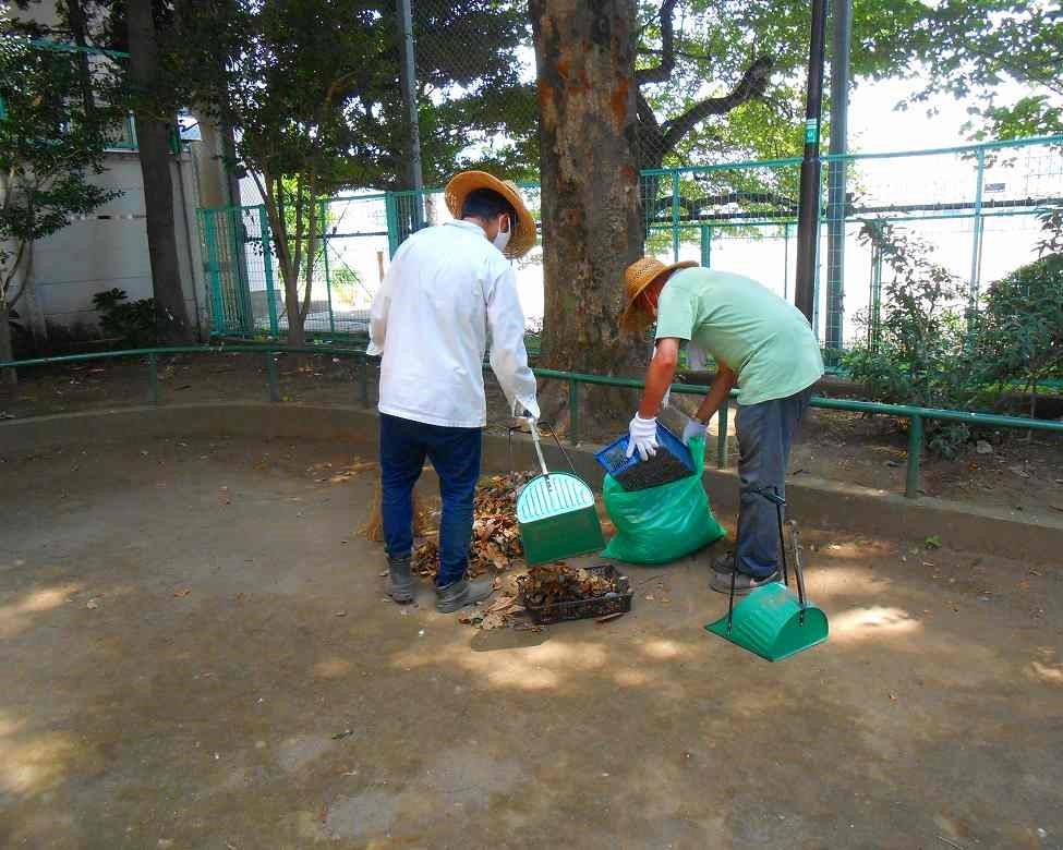 衛生管理を徹底した作業活動室