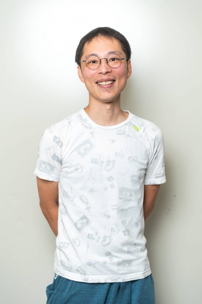 三股　雅史