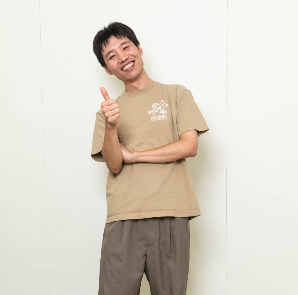 中村　友哉